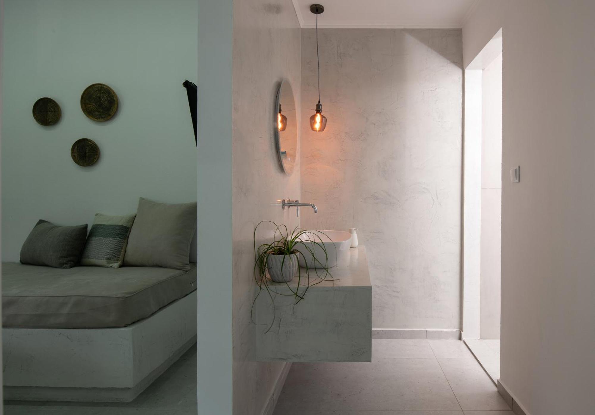 The Port Apartment